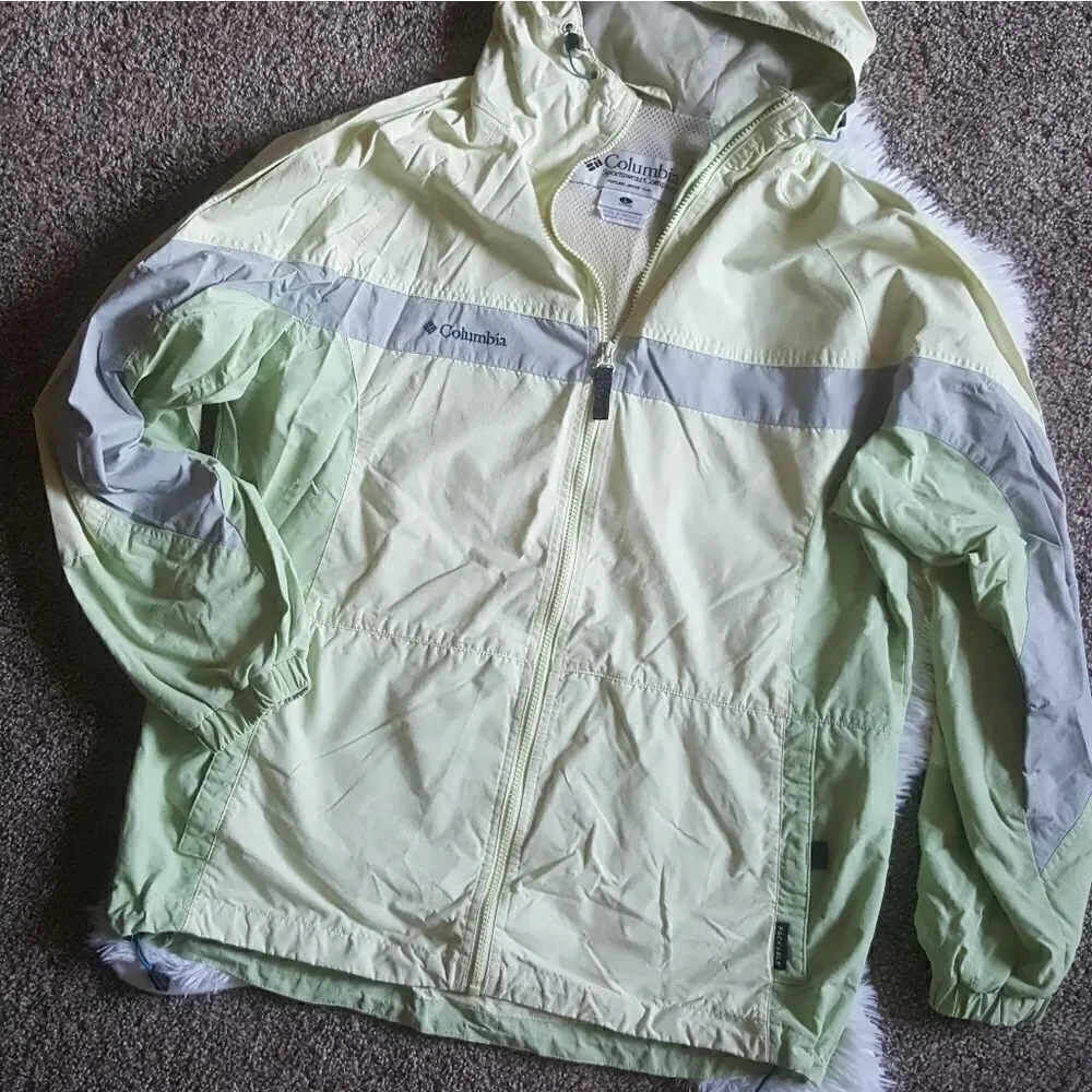 Columbia Yellow Lightweight Jacket Size Large‎